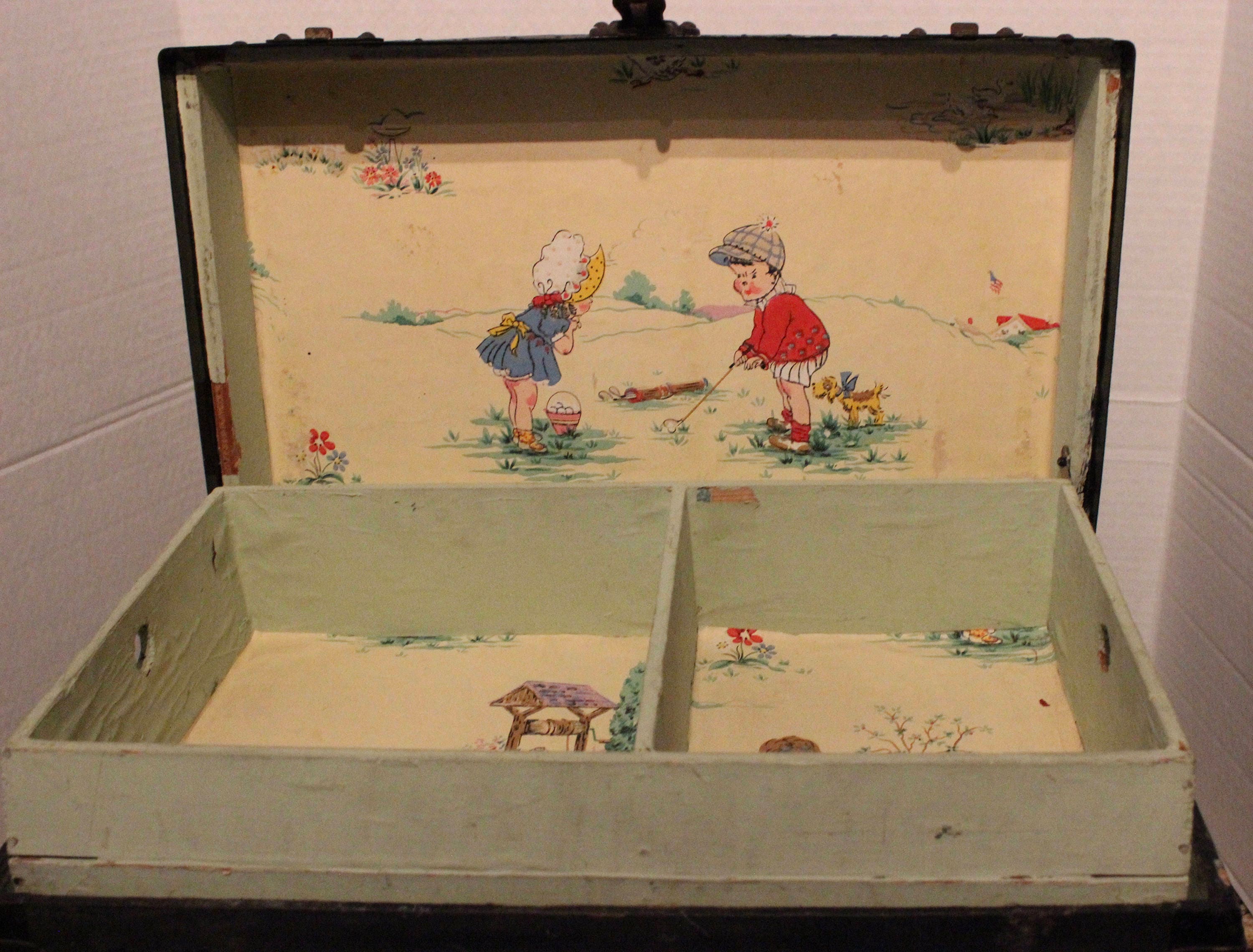 Antique Miniature Salesman Sample Steamer Trunk Doll Case