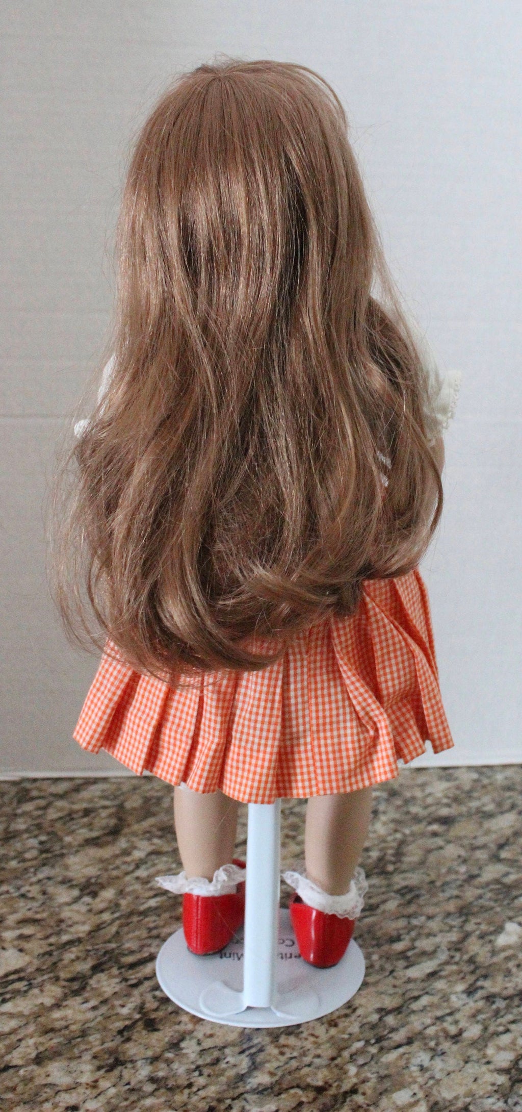 Beautiful Vintage 1996 Creative Doll Company 19" Maryanne Oldenburg Doll