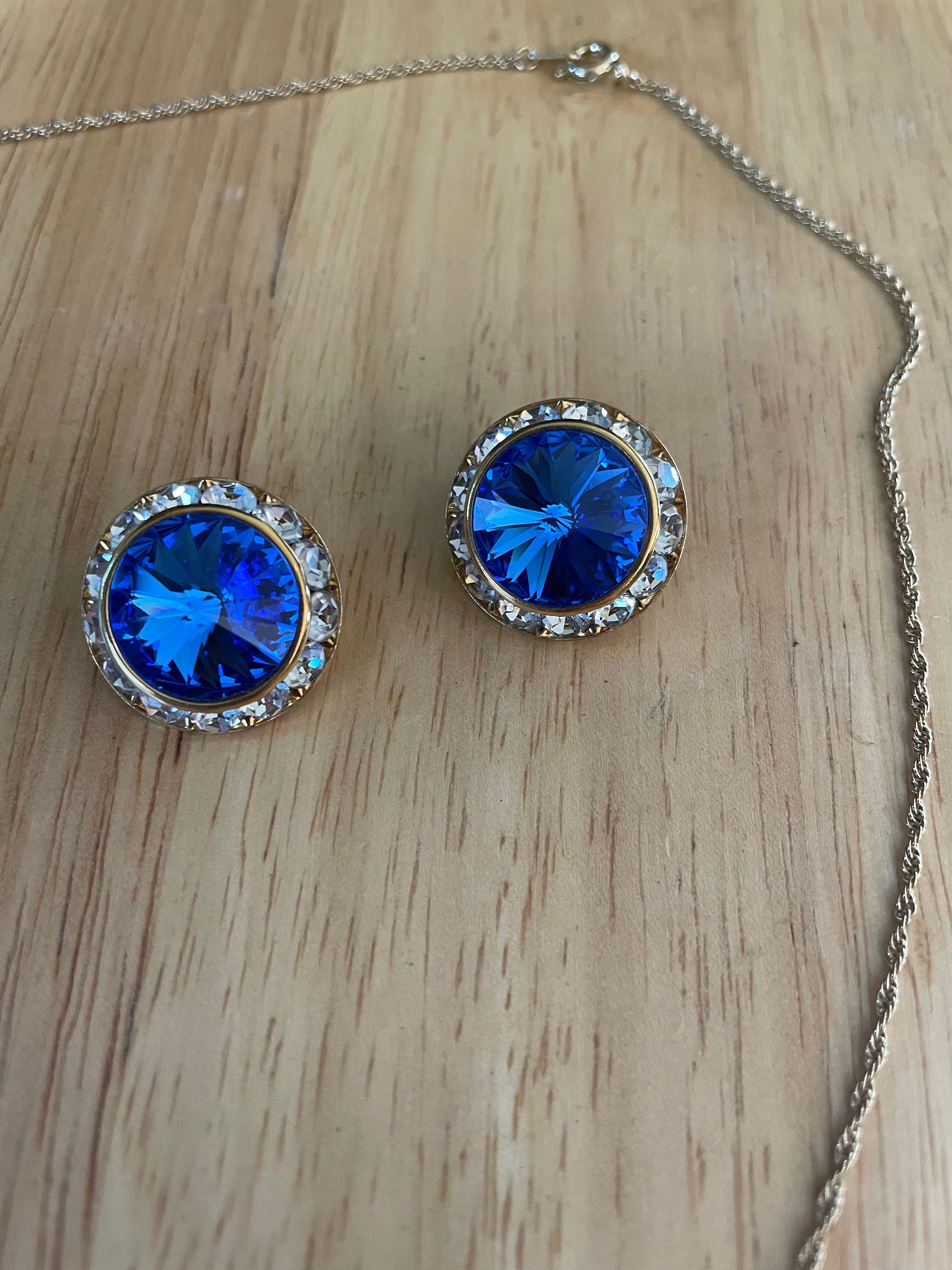 Stunning Rhinestone Rivoli Vintage Dark Blue Necklace  and Clip Earrings Set