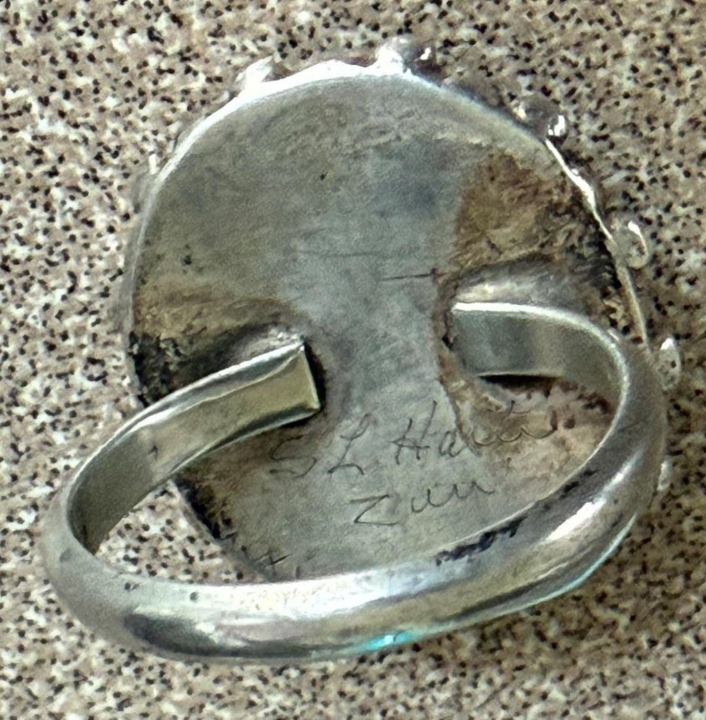 Unique Green Turquoise Needlepoint Native American Artist Signed SL Hattie Zuni Sterling Silver Ring Size 6 1/2