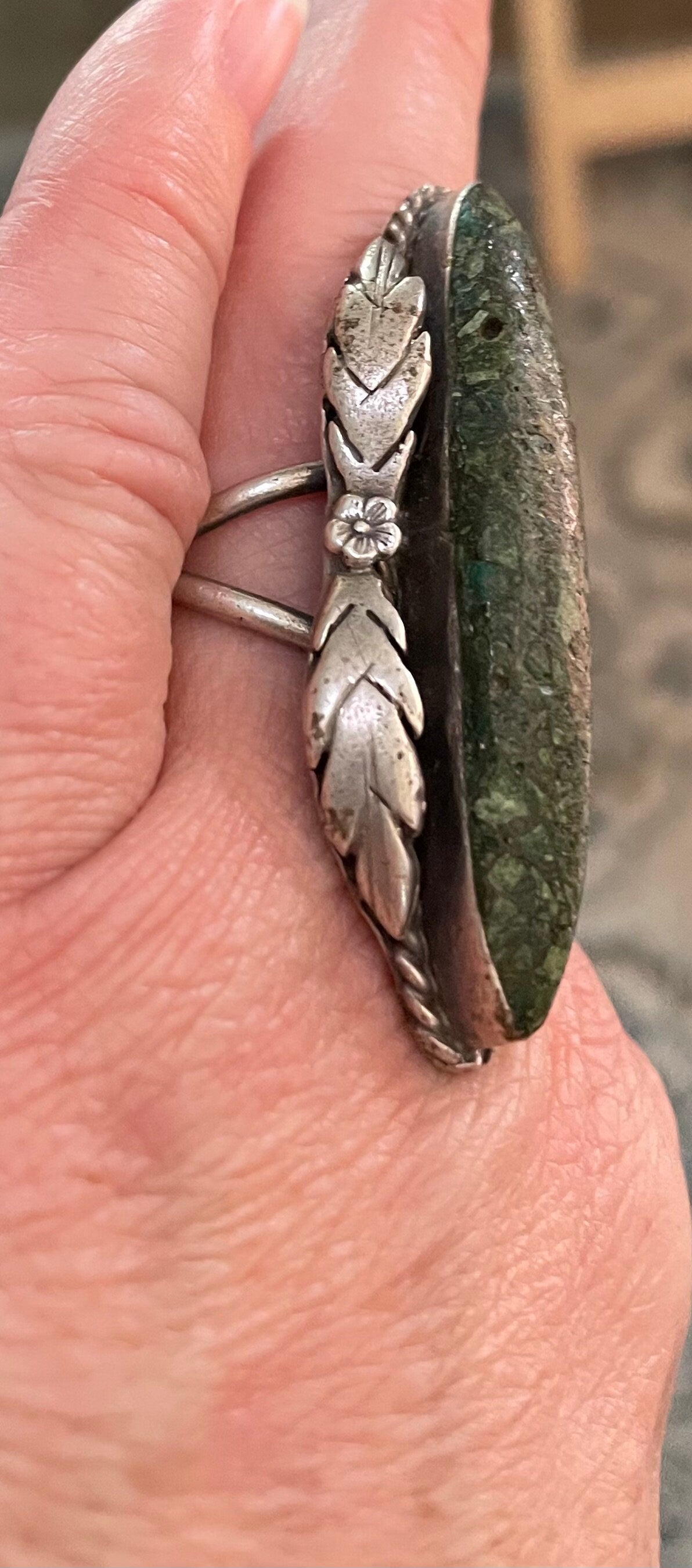 Huge Antique Native American Green Turquoise Ring Size 8