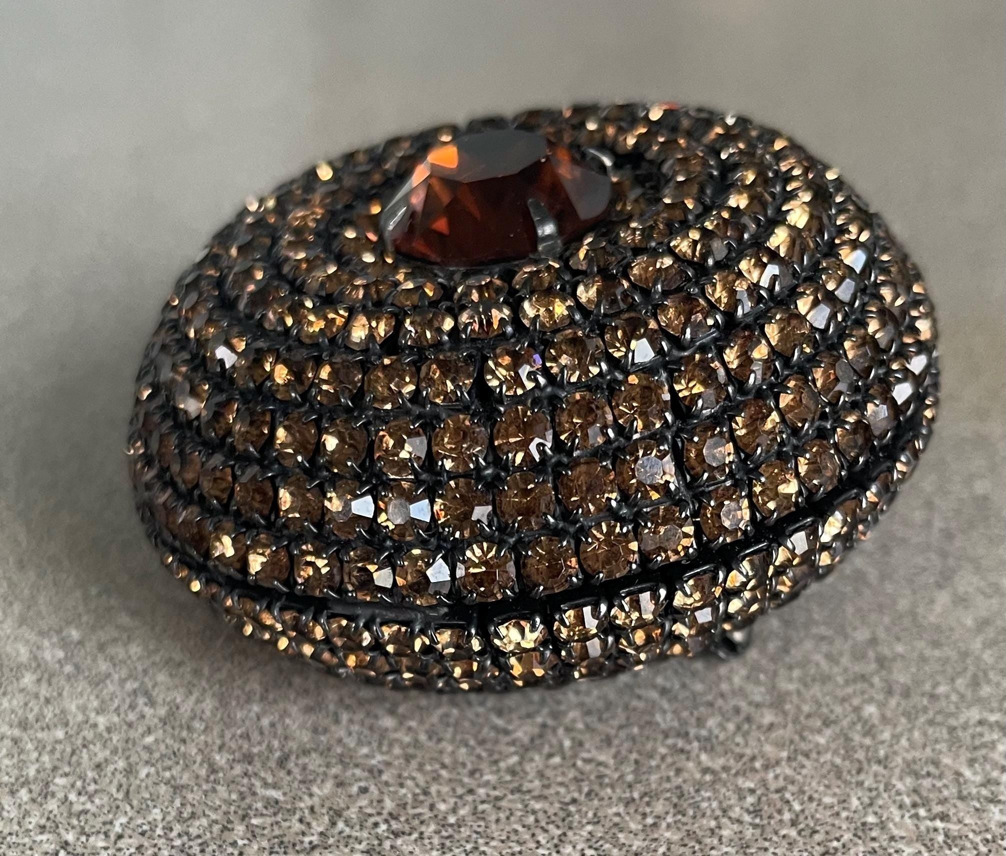 Super Rare Vintage Signed Sandor Hungarian High Layered Domed Rhinestone Encrusted Black Japanned Brooch Pin