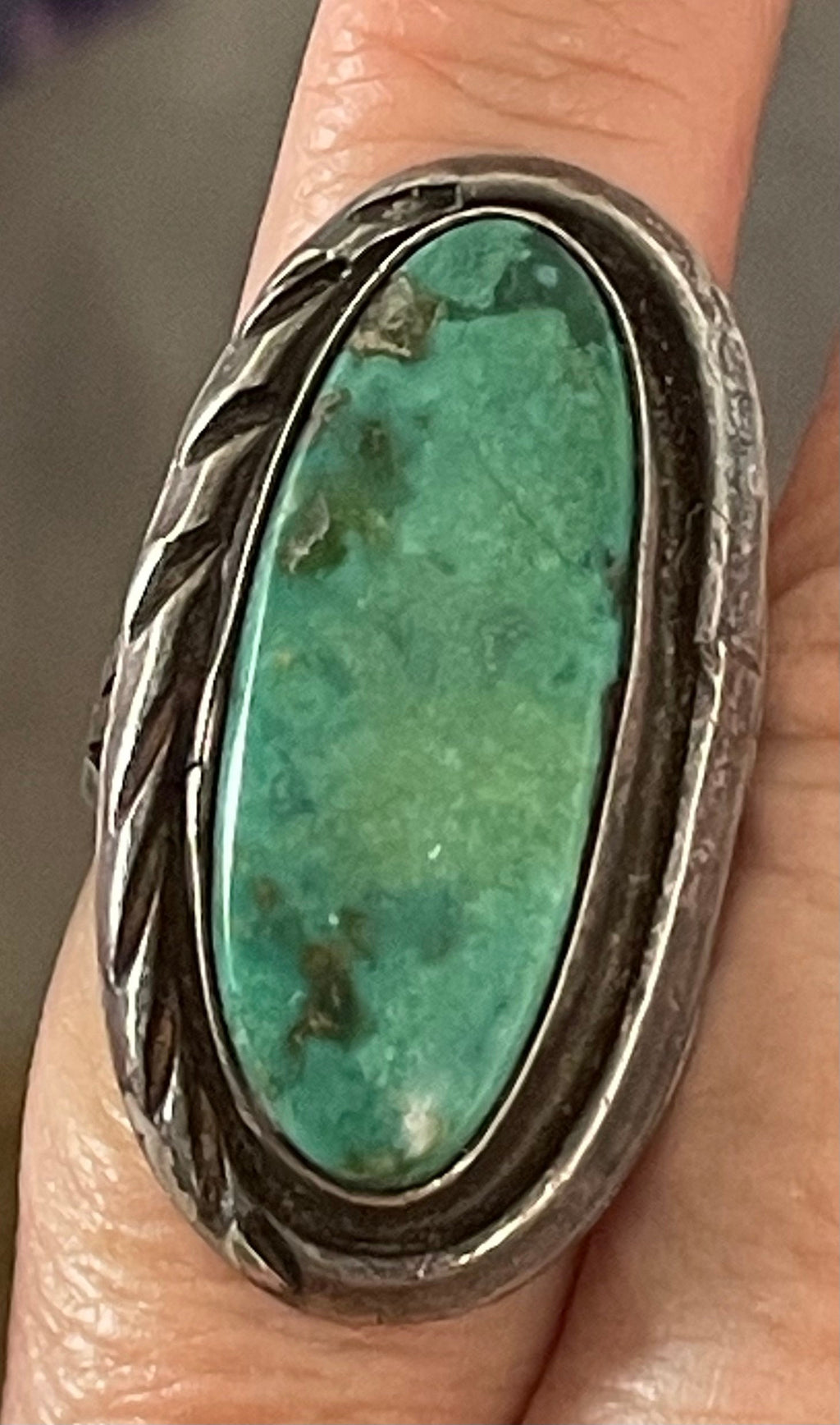Vintage Huge Blue Green Turquoise Heavy Sterling Silver Ring Size 6