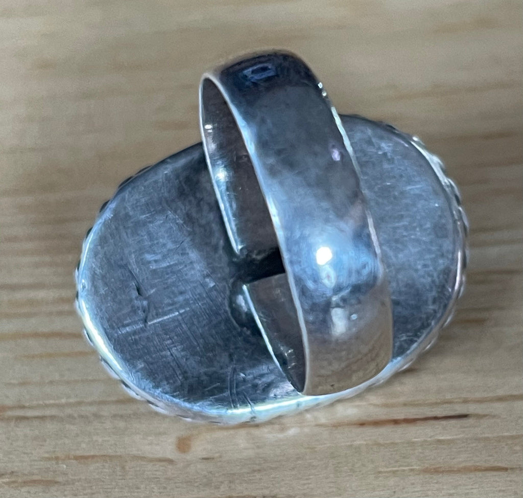 Beautiful Native American Sterling Silver and Fire Agate Ring Size 7