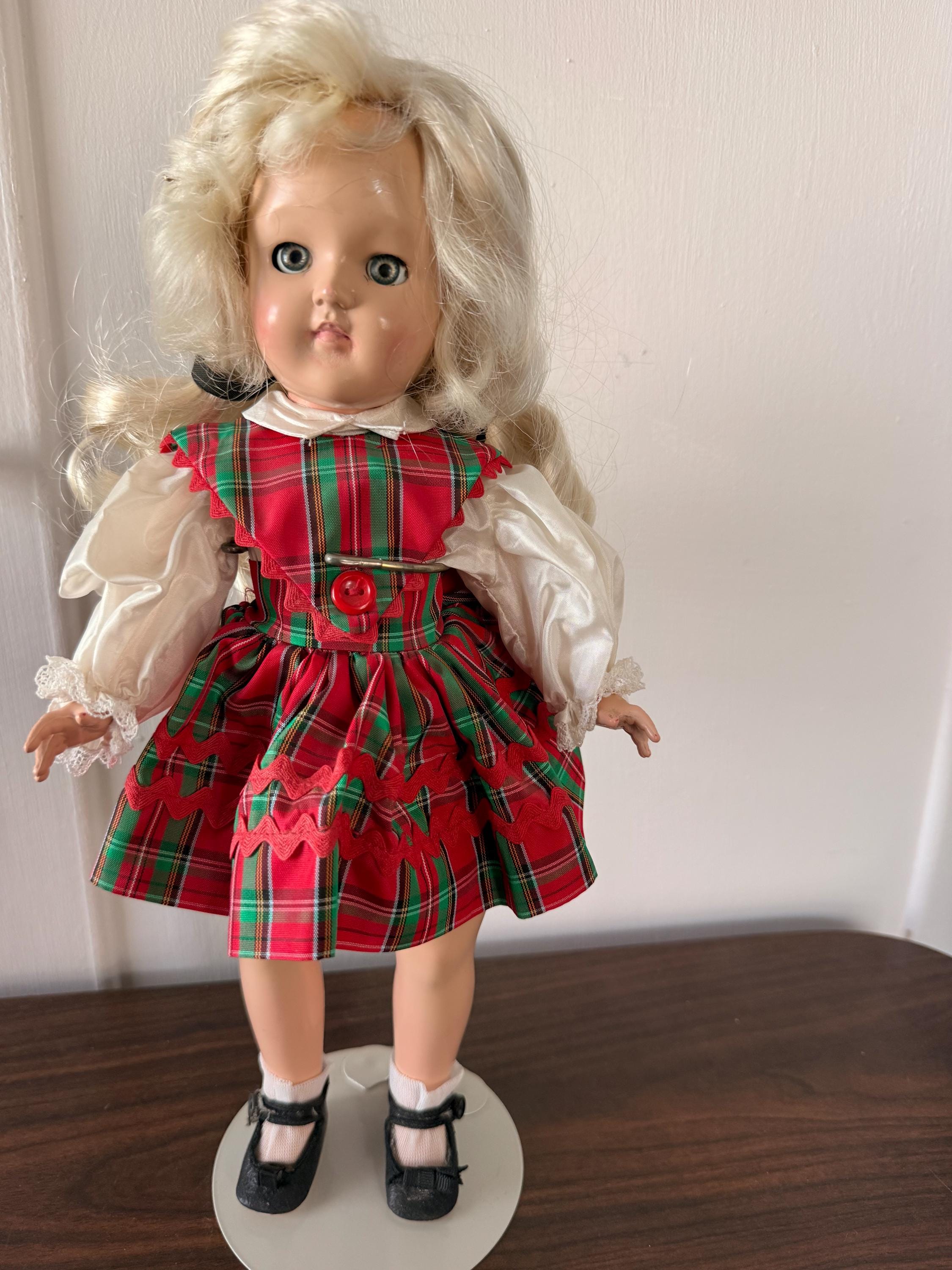 Estate Find Beautiful Vintage Ideal Toni P-90 14" Blonde Christmas Dress