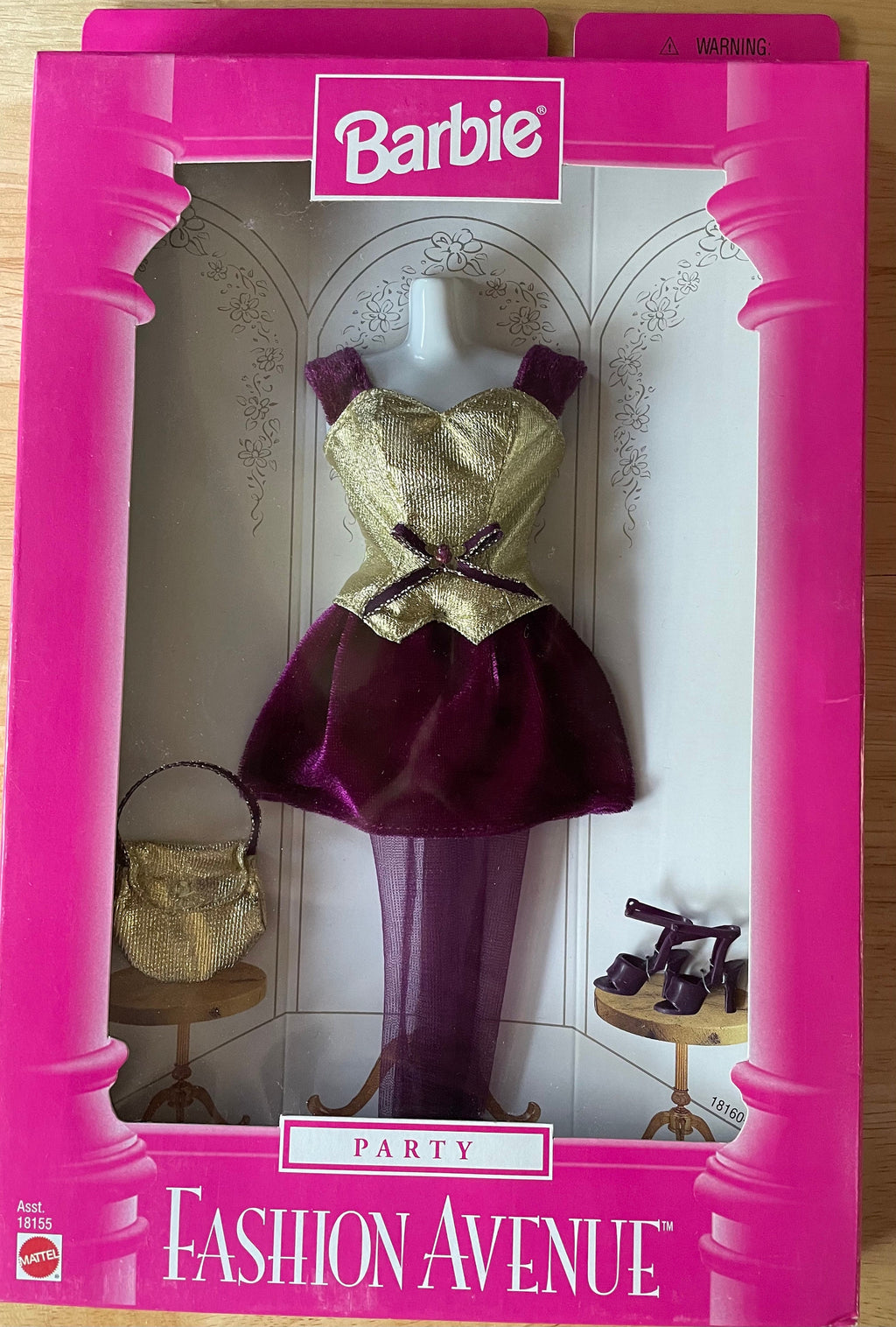 Vintage 1997 Mattel Barbie Boutique Fashion Avenue Outfit New in Box