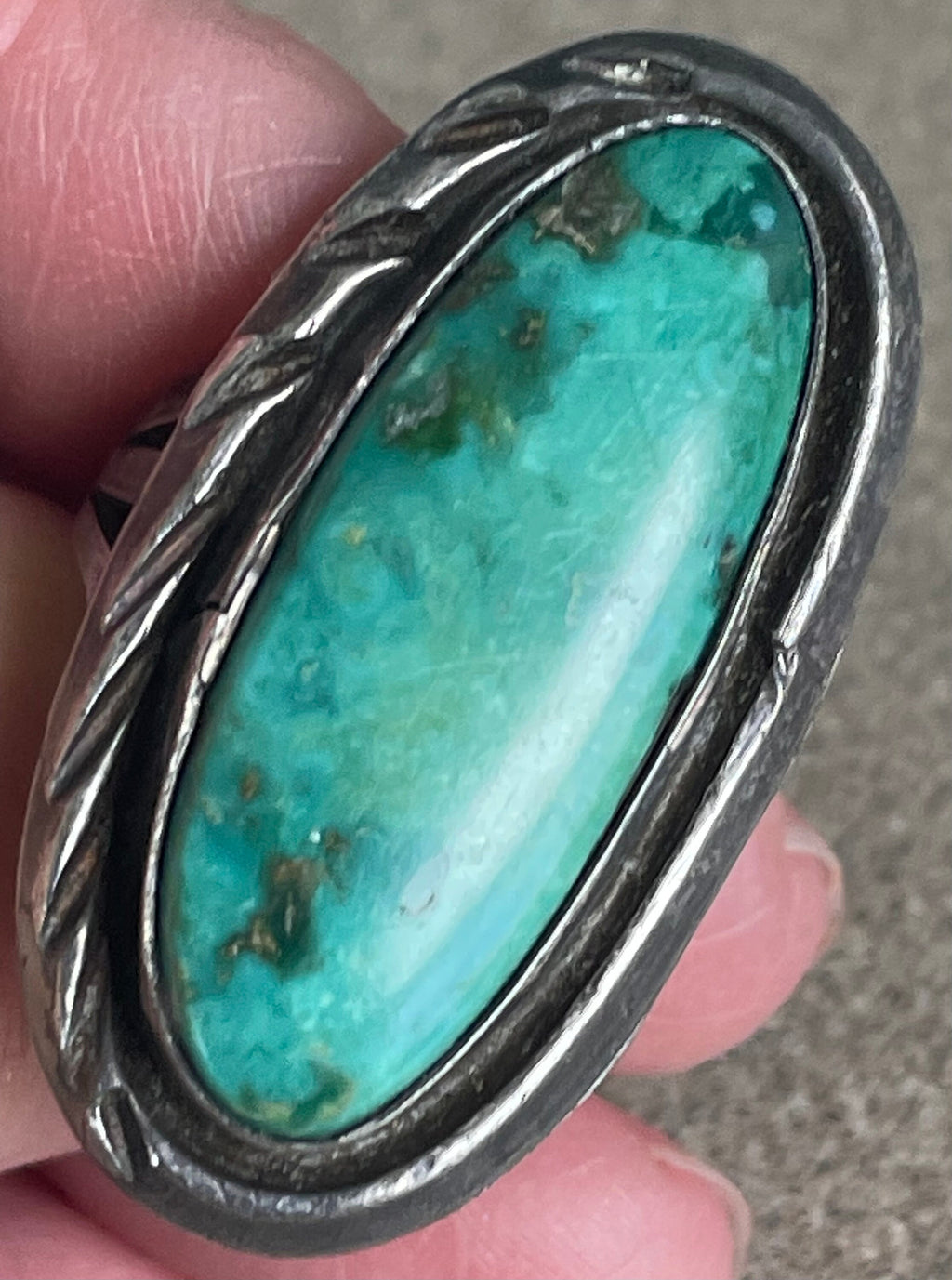 Vintage Huge Blue Green Turquoise Heavy Sterling Silver Ring Size 6