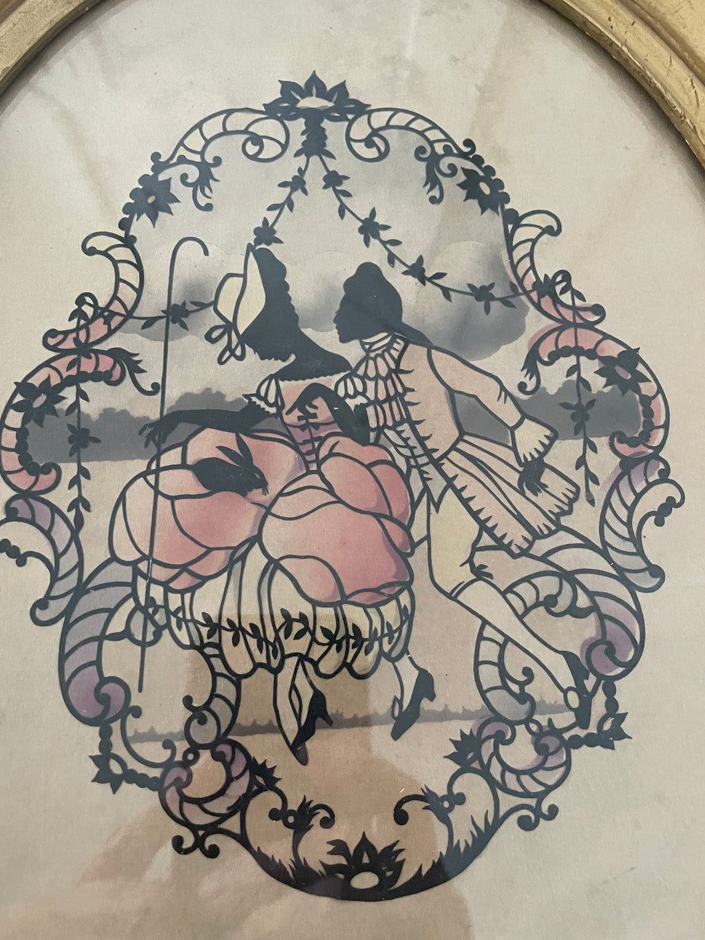 Beautiful Unique Oval Vintage Victorian Lovers Silhouette Picture with Gold Guilt Frame