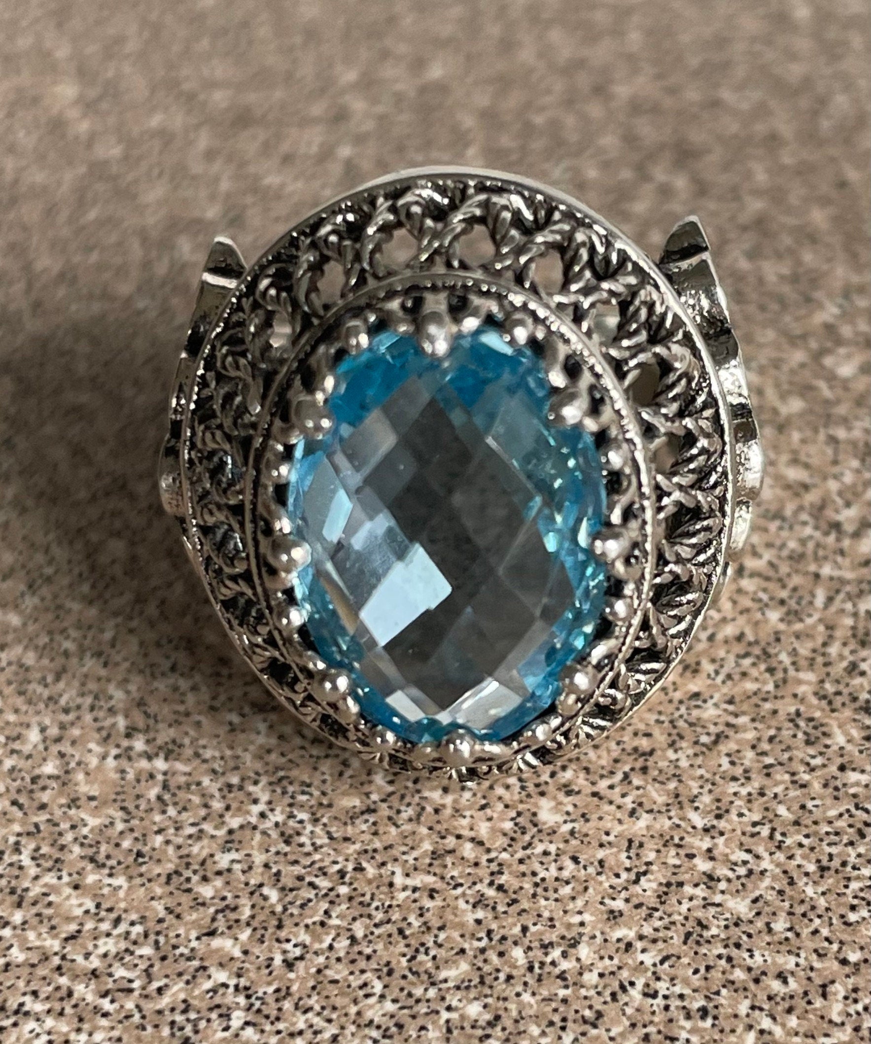 Beautiful Ladies High Setting Turkish Sterling Silver Aquamarine/Blue Topaz  Filigree Ring Size 6