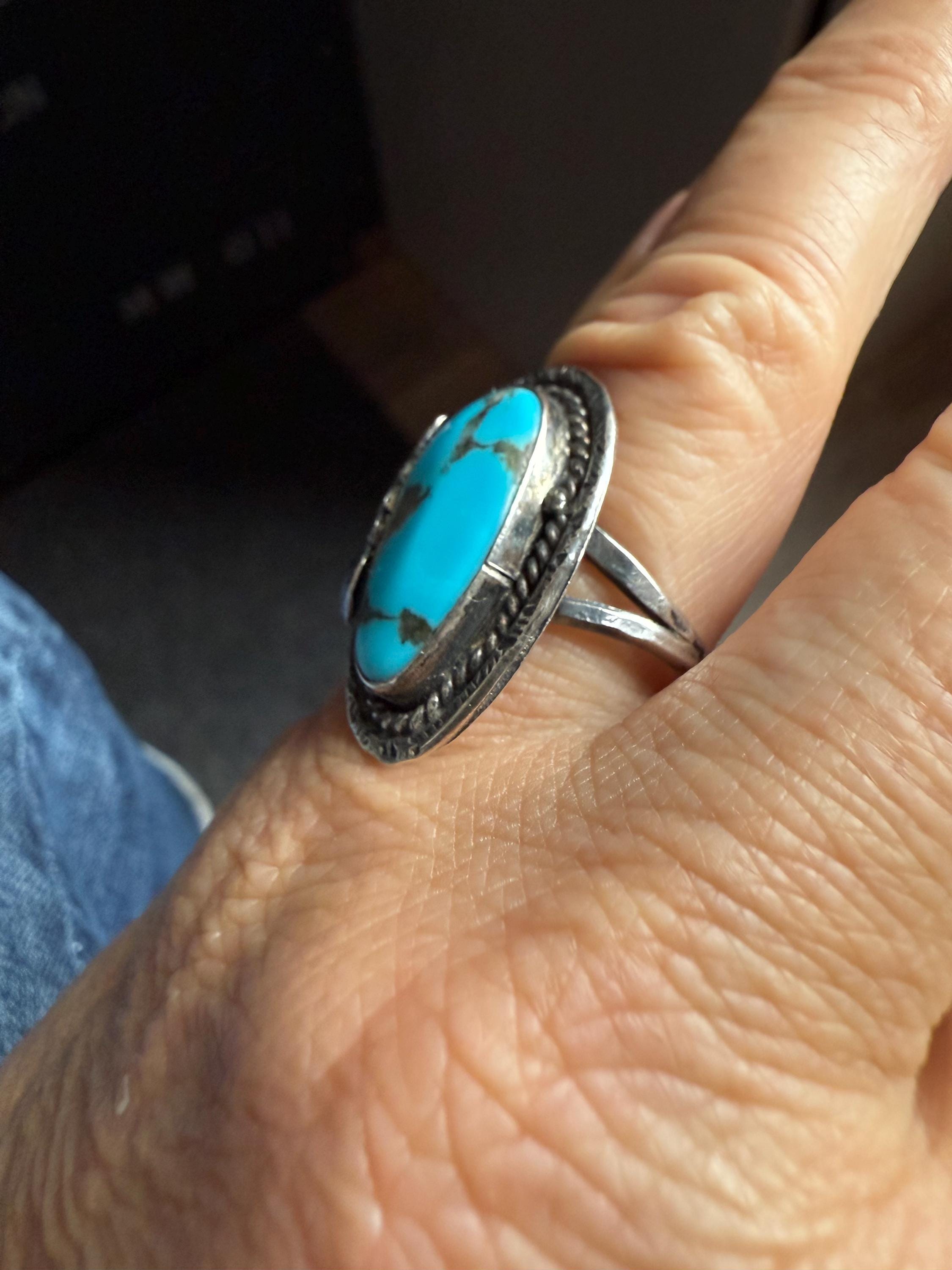 Beautiful Vintage Native American Pawn Silver Blue Turquoise Ring Size 9 1/2