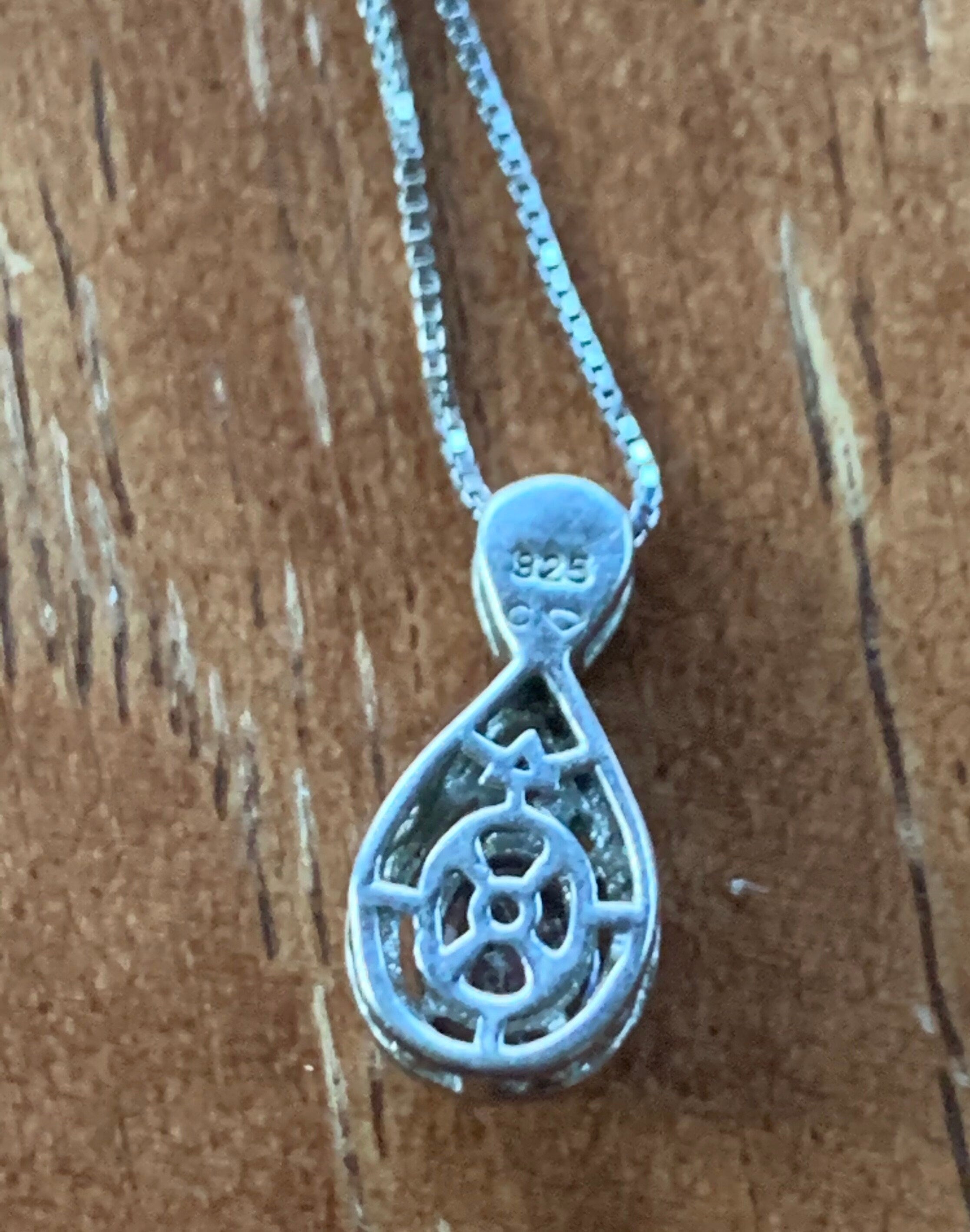 Beautiful Amethyst and Diamond Pendant 10k White Gold Box Chain Necklace