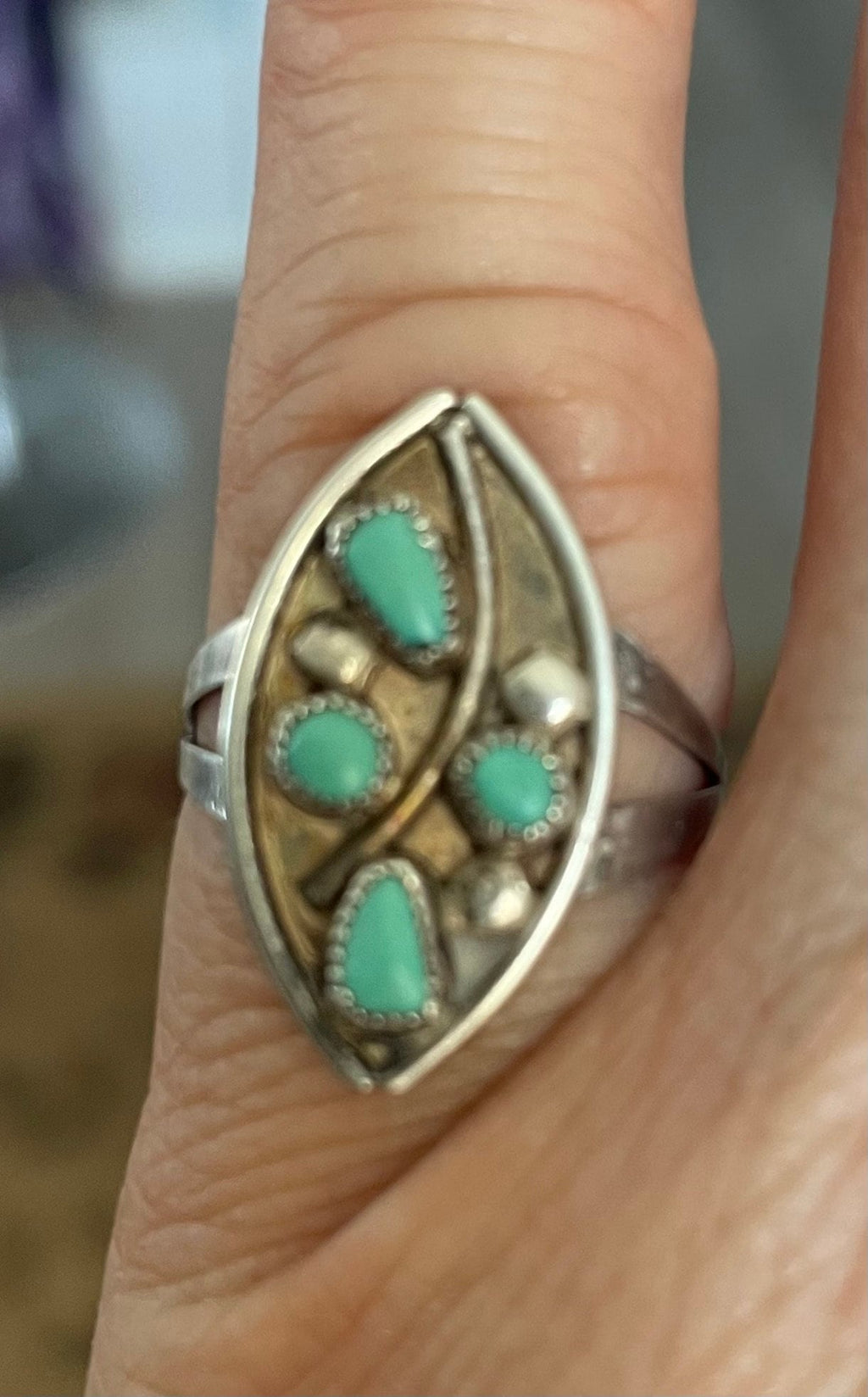 Beautiful Vintage Petite Native American Pawn Silver Turquoise Ring 6 1/2