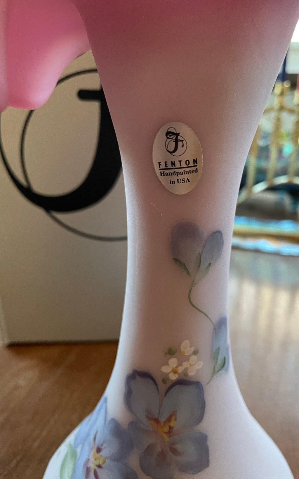 MIB Fenton Limited Edition Hibiscus on Blue Burmese Vase 150/2750