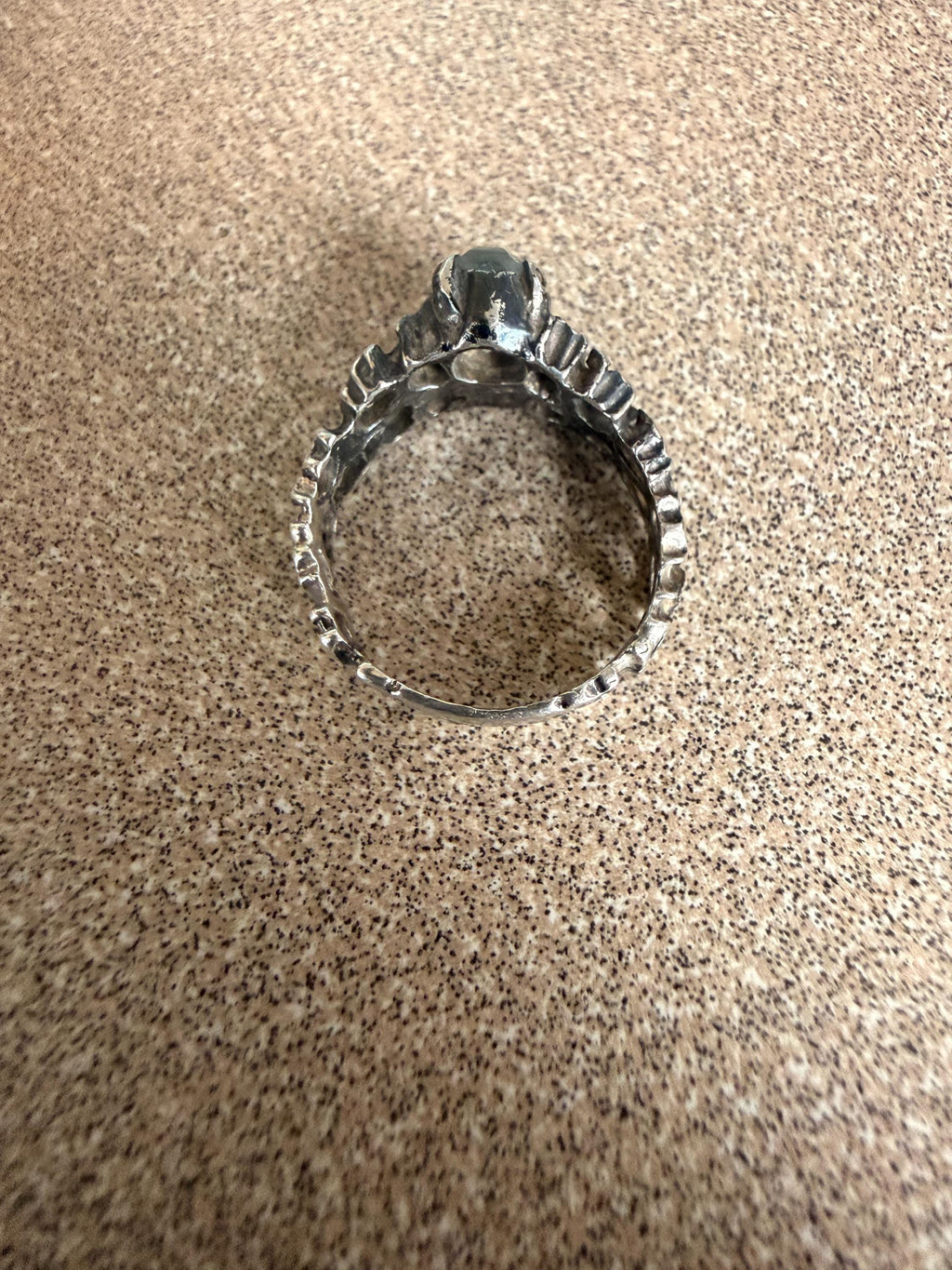 Beautiful Ladies Vintage Sterling Silver Aquamarine/Blue Topaz  Ring Size 6