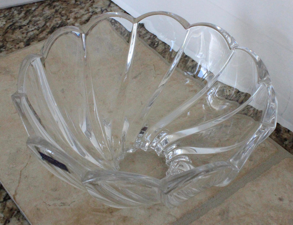 Beautiful Authentic Waterford Crystal Marquis "Wild flower" Bowl